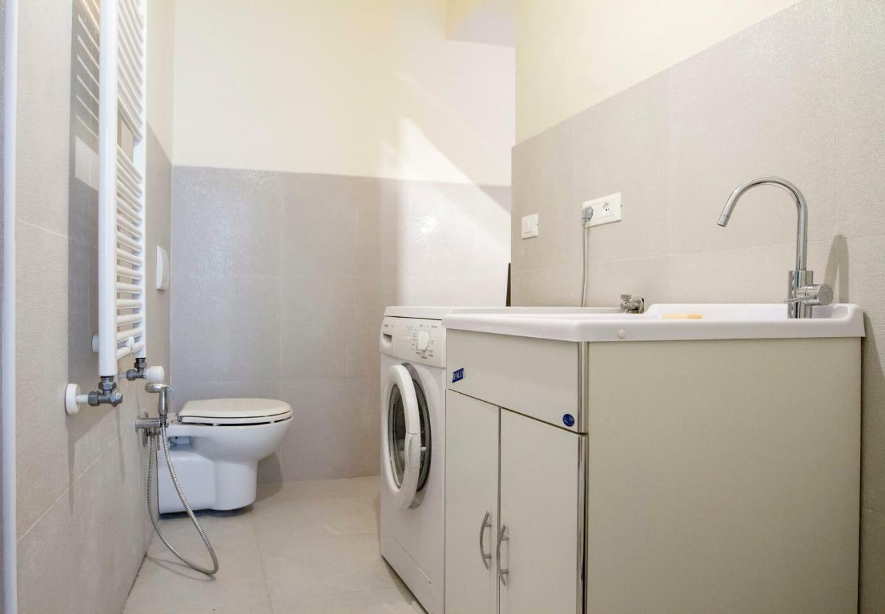 Luxrent Apartment Castello Turín Exteriér fotografie